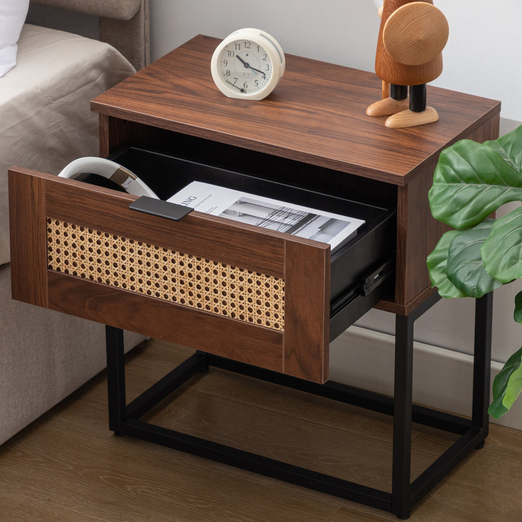 Why Wooden Bedside Tables are a Must-Have for Your Bedroom